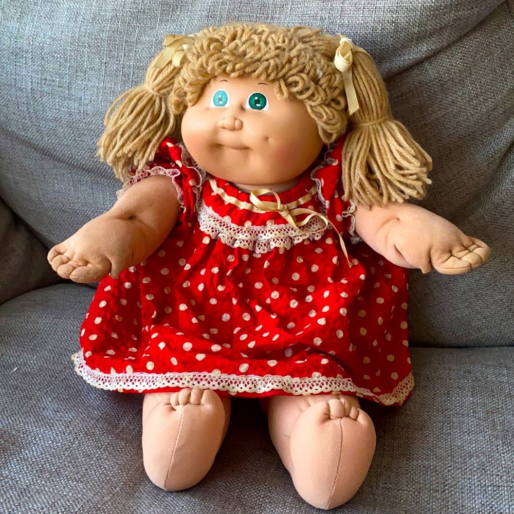 A vintage cabbage Patch Doll